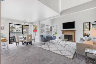 Photo #2: 41089796 Listing