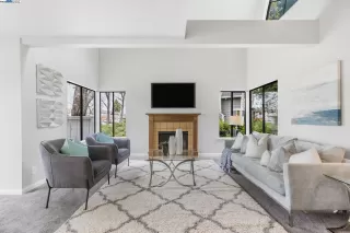 Photo #3: 41089796 Listing