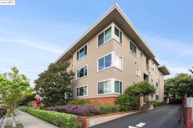 MLS: 41089847 Condo For Sale