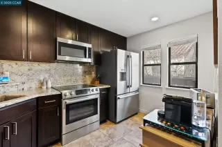 Photo #4: 41089892 Listing