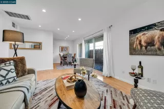 Photo #5: 41089906 Listing