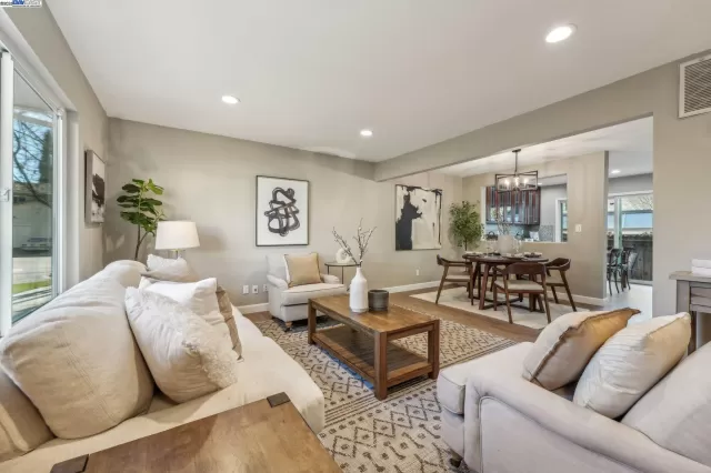 MLS: 41089955 Condo For Sale