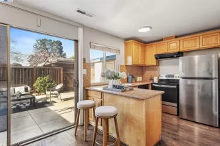 Photo #6: 41090006 Listing 