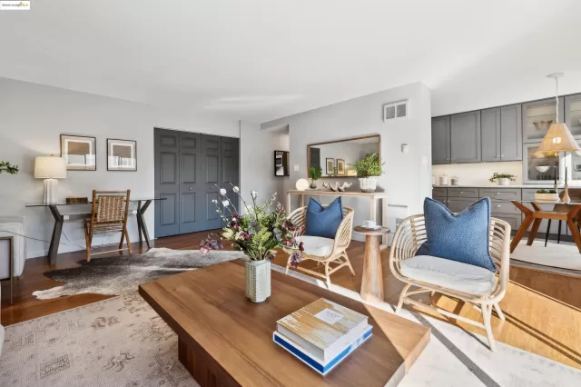 MLS: 41090016 Condo For Sale