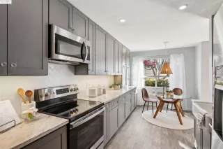 Photo #1: 41090016 Listing