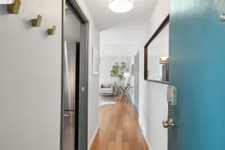 Photo #2: 41090016 Listing