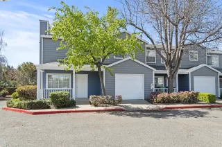 Photo #1: 41090023 Listing