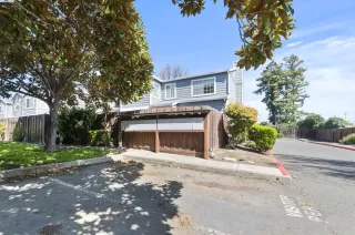 Photo #4: 41090023 Listing