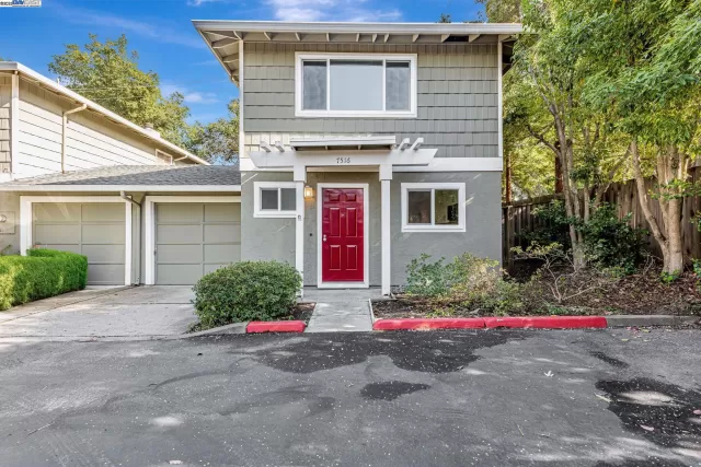 MLS: 41090037 Condo For Sale