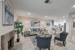 Photo #5: 41090037 Listing