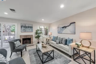 Photo #6: 41090037 Listing