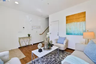 Photo #4: 41090043 Listing