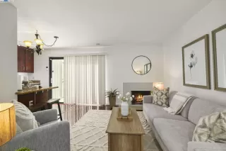 Photo #2: 41090064 Listing