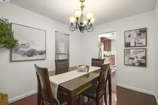 Photo #5: 41090064 Listing