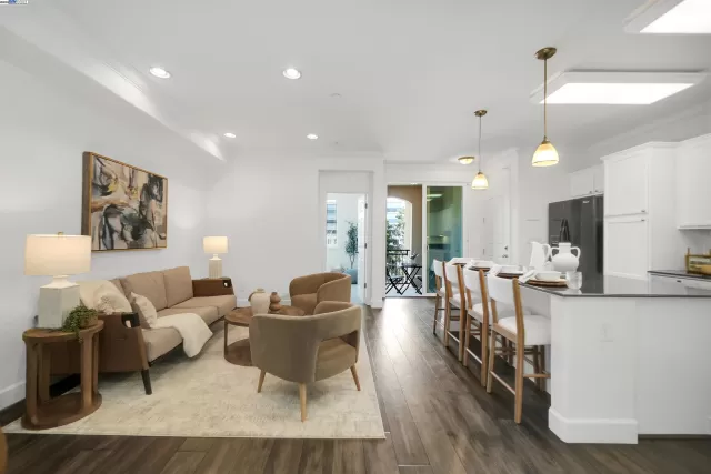 MLS: 41090149 Condo For Sale