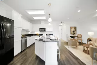 Photo #1: 41090149 Listing 