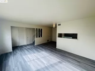 Photo #3: 41090171 Listing