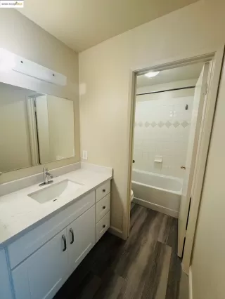 Photo #4: 41090171 Listing