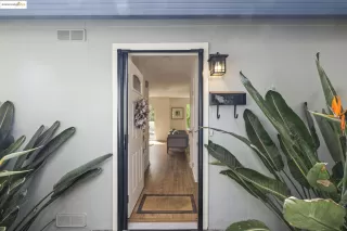 Photo #2: 41090174 Listing