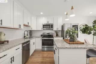 Photo #5: 41090174 Listing