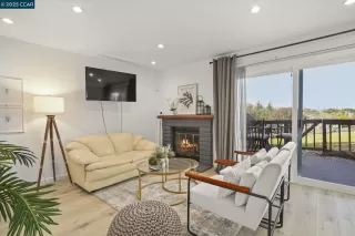 Photo #2: 41090230 Listing