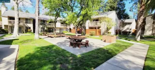 Photo #6: 41090245 Listing