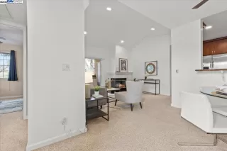 Photo #2: 41090252 Listing