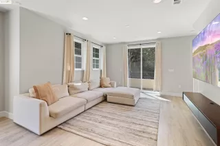 Photo #5: 41090264 Listing 