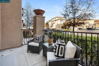 Photo #6: 41090300 Listing