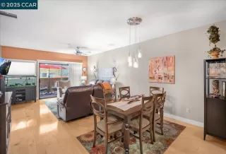 Photo #2: 41090315 Listing 