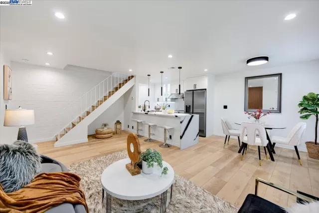 MLS: 41090366 Condo For Sale