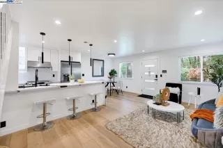 Photo #1: 41090366 Listing 