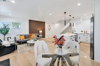 Photo #2: 41090366 Listing 