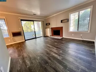 Photo #4: 41090387 Listing