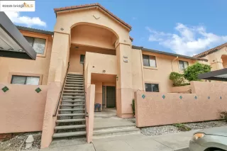 More Details about MLS # 41090408 : 2246 RENWICK LANE