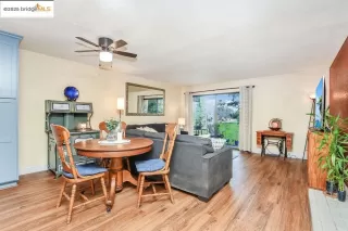 Photo #4: 41090408 Listing