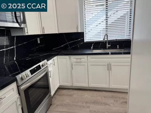 MLS: 41090509 Condo For Sale