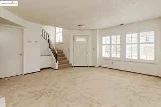 Photo #6: 41090629 Listing