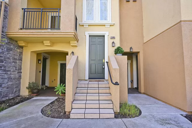 MLS: 41090642 Condo For Sale