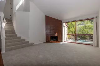 More Details about MLS # 41090691 : 25912 HAYWARD BLVD # 205