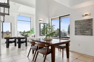 Photo #6: 41090747 Listing