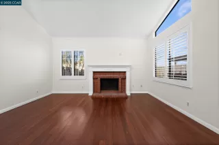 Photo #3: 41090762 Listing