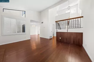 Photo #4: 41090762 Listing