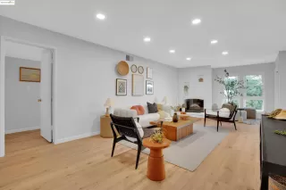 Photo #2: 41090806 Listing