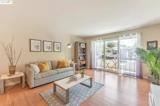 Photo #2: 41090938 Listing 