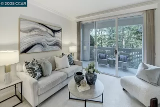 Photo #5: 41090944 Listing