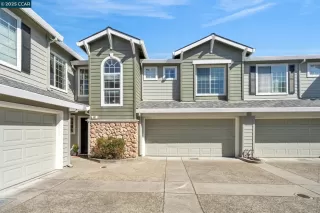 Click for more information on MLS # 41091084 : 407 DAYBREAK COURT More Details about MLS # 41091084 : 407 DAYBREAK COURT