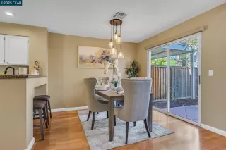 Photo #4: 41091084 Listing