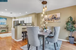 Photo #5: 41091084 Listing