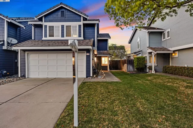 MLS: 41091190 Condo For Sale